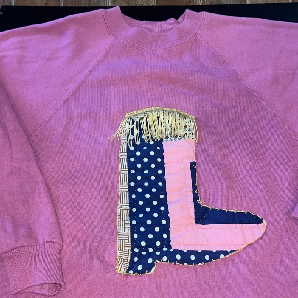 Vintage Pink Hand-Stitched Quilted Western Cowgirl Boot Sweatshirt - Picture 2 of 8